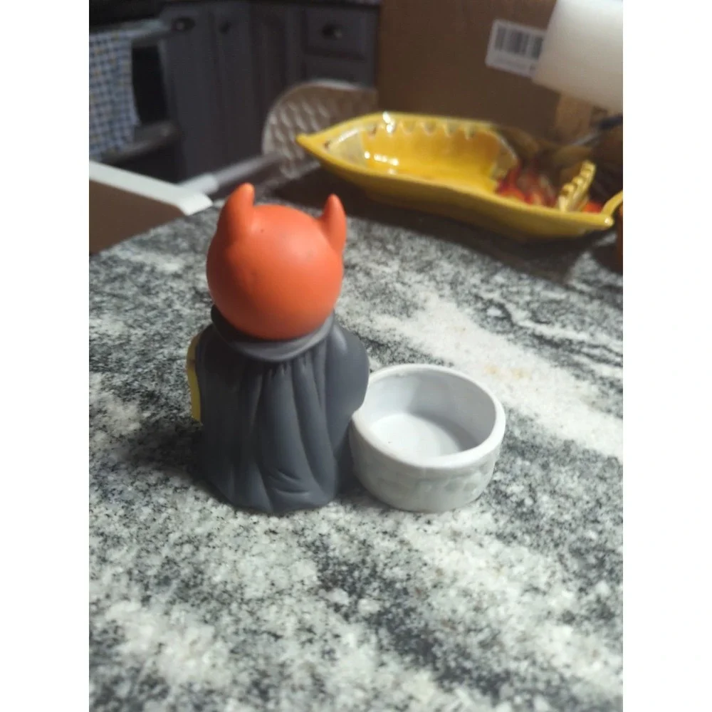 Vintage Ceramic Kmart Halloween Tea Light Candle Holder Vampire Costume